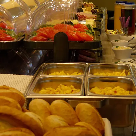 Neptuns Ankerplatz מלון 3*