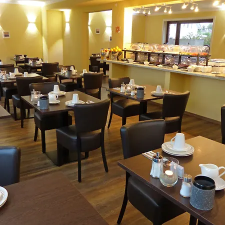 Neptuns Ankerplatz מלון